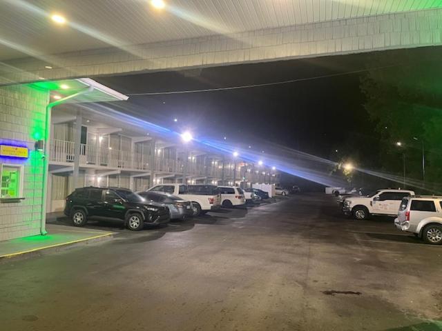 Super 8 By Wyndham Kingsland I-95 Naval Base Area Hotel Kültér fotó